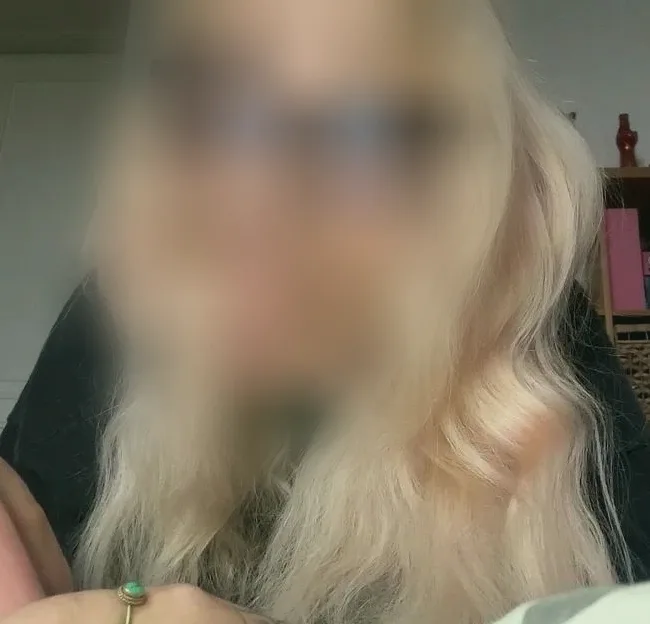 Alice, 23 anni